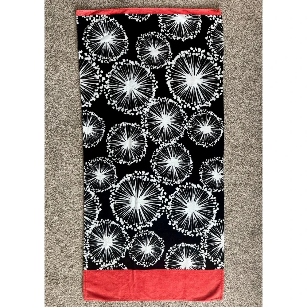 Thirty-One Dandelion Dream ~ Black & White Floral Coral Beach Towel